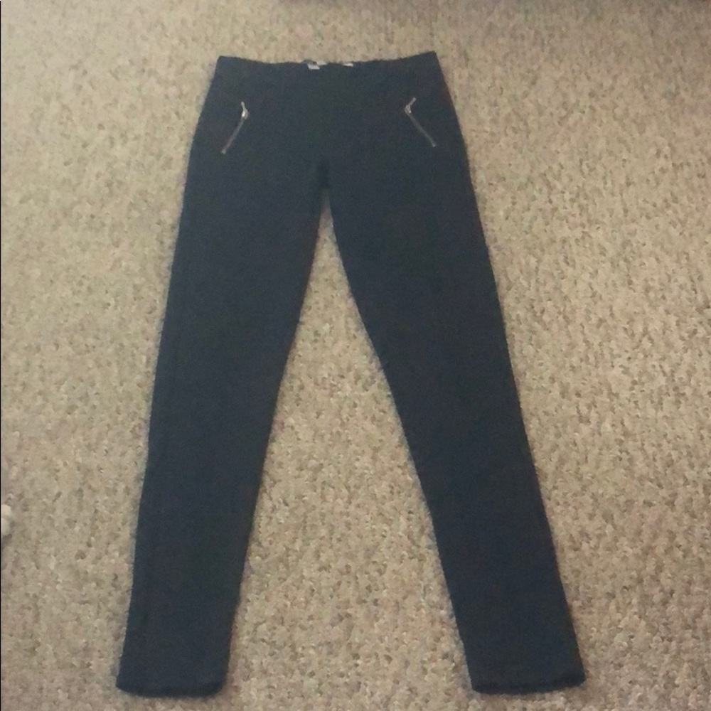 Girls Jegging never worn